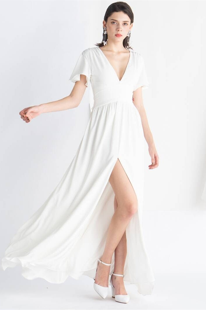 White Chiffon Long Dress with Slit White / US 2 White Chiffon Long Dress with Slit White / US 2